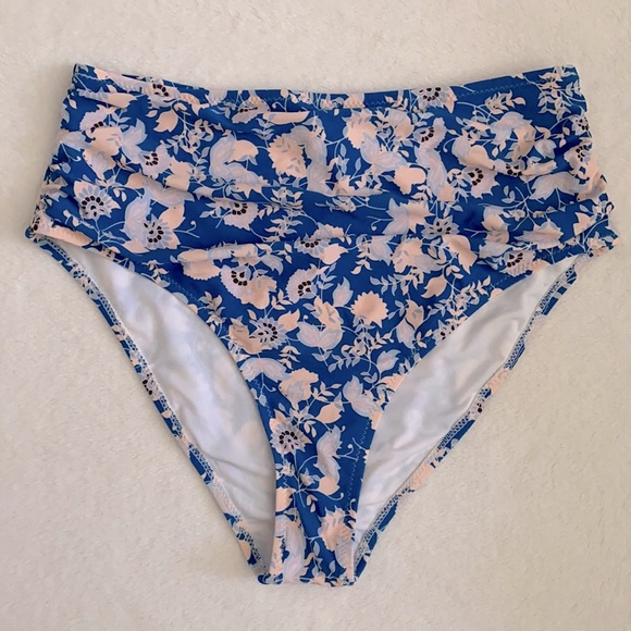 {NWT} Cupshe | Floral Shirring High Waisted Bikini Bottom